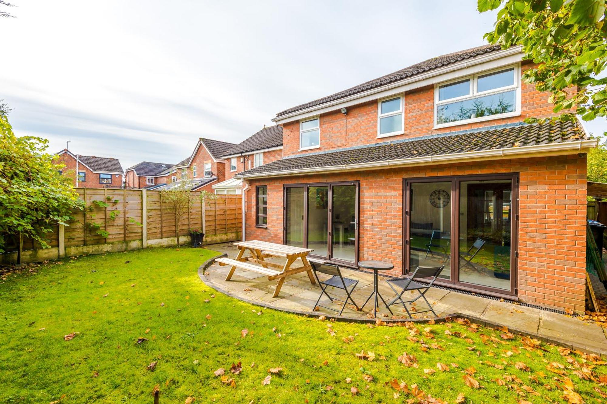 The Green- Beautiful & Spacious 5 Bed Detached In Worsley, Manchester Exteriör bild