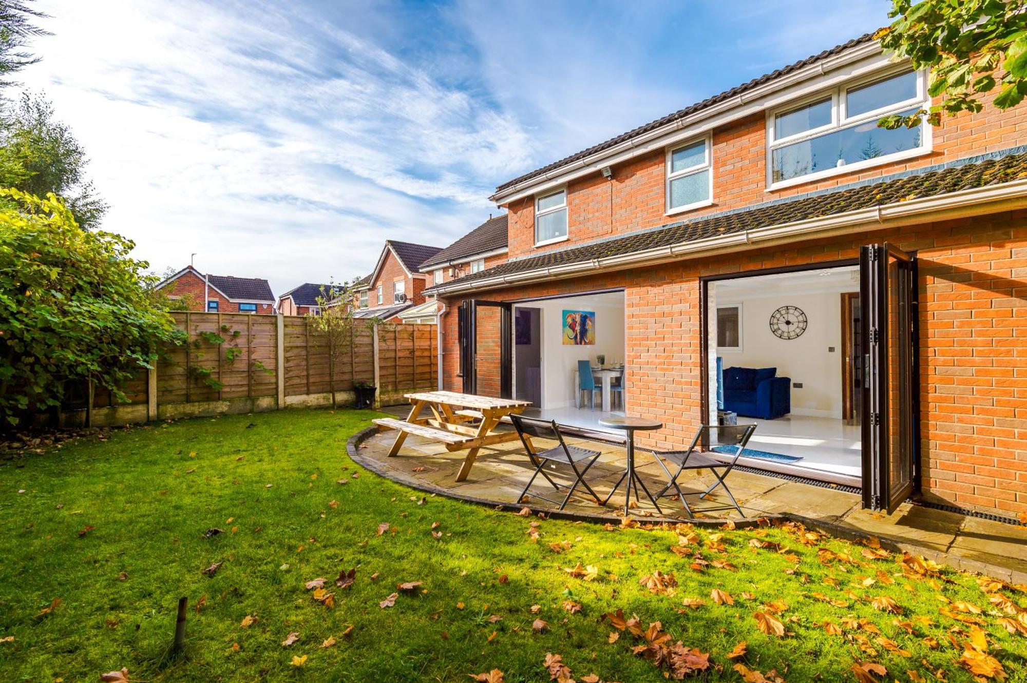 The Green- Beautiful & Spacious 5 Bed Detached In Worsley, Manchester Exteriör bild